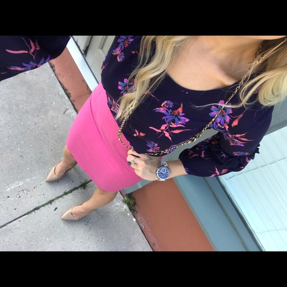 🌸Floral top - Picture 9 of 10